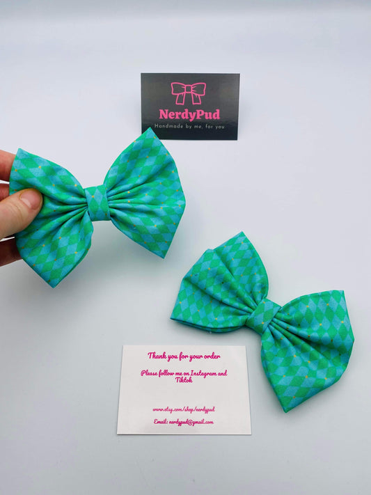 Turquoise Diamonds Bow